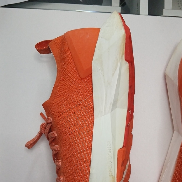 Allbirds Men's Bright Orange Sneakers - Picture 4 of 11